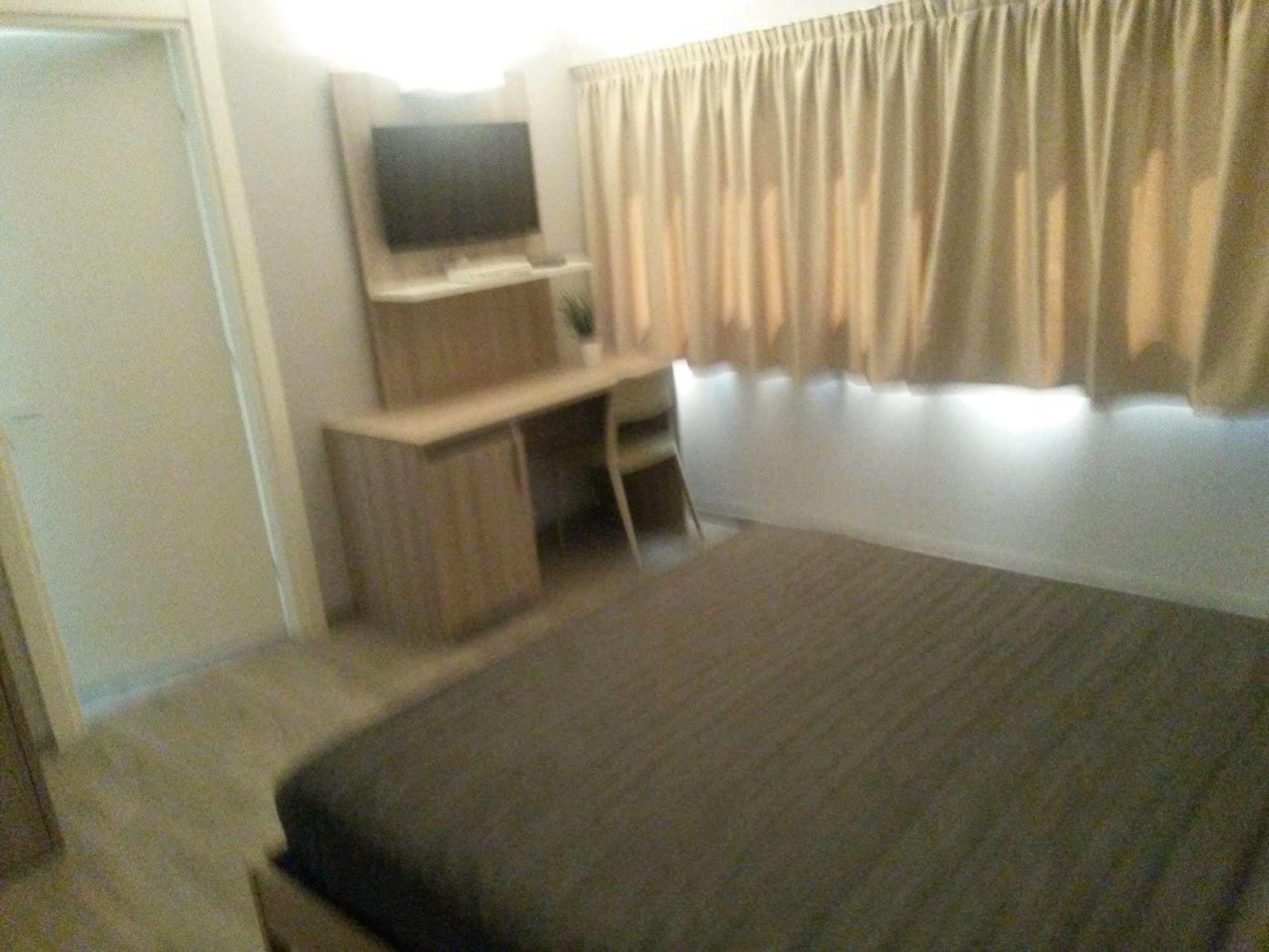 Hotel Meuble' Atlantic Treviglio Buitenkant foto
